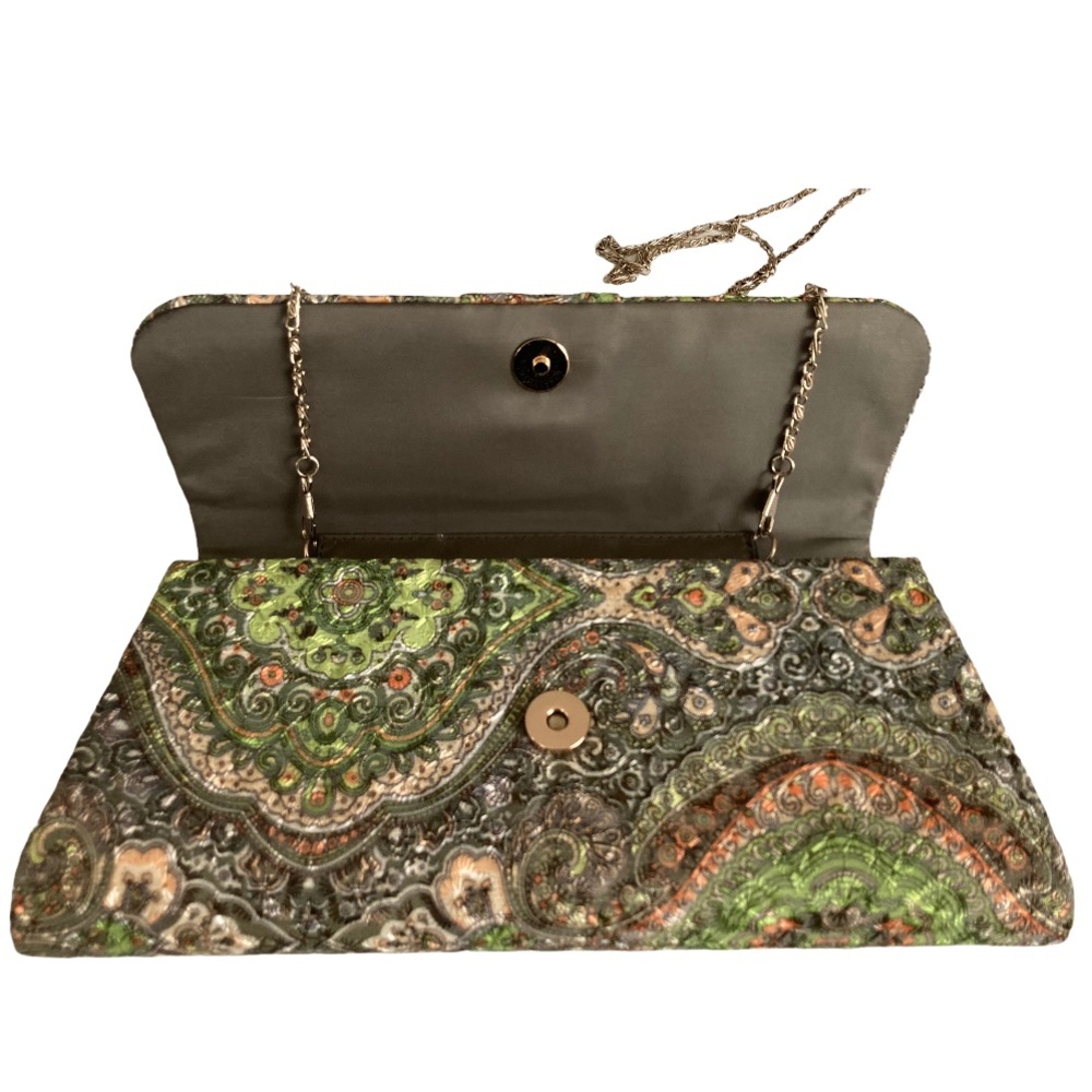Unique green handbag - Picture 2 of 8